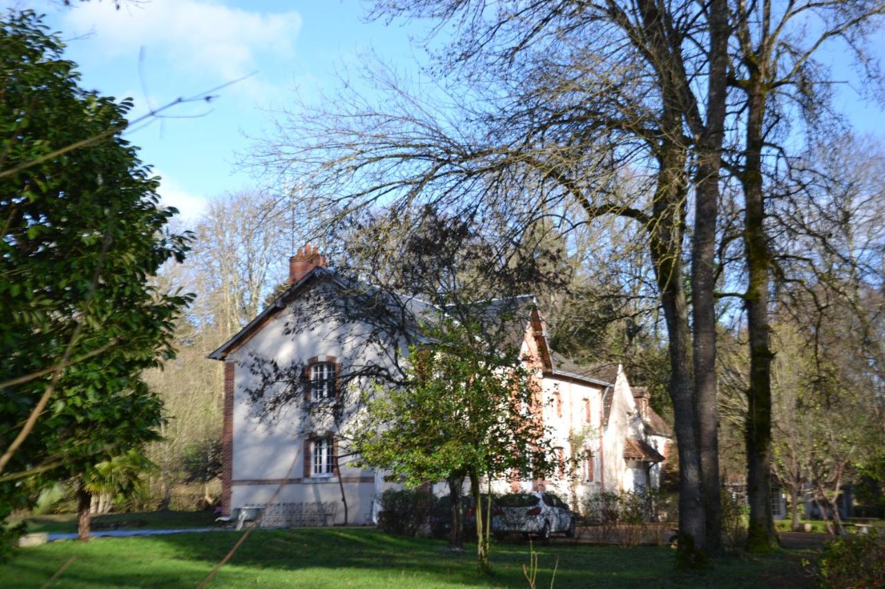 Le Moulin Et L'Olivier Three Bedroom Suite Chambon-sur-Cisse 외부 사진